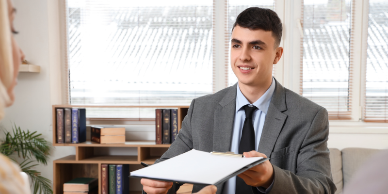 hakli nedenle fesih tazminat