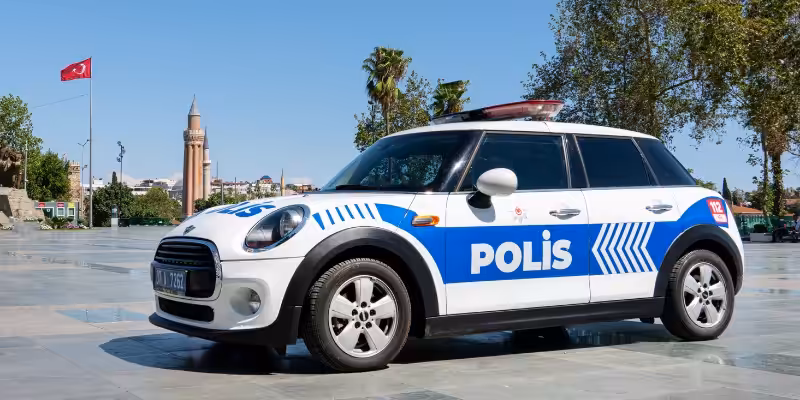 polis maasi ne kadar
