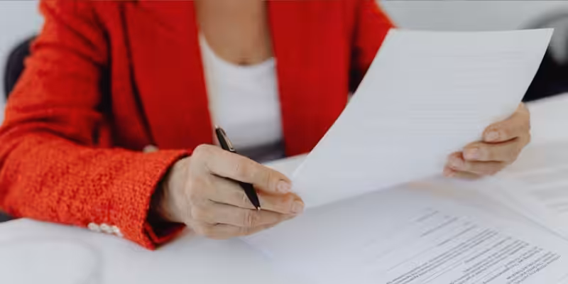 docentlik eser inceleme itirazi ve davasi yurutme durdurma